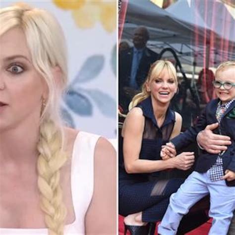 ana ferris|Anna Faris Gives Rare Update on Her and Ex Chris Pratts 11。